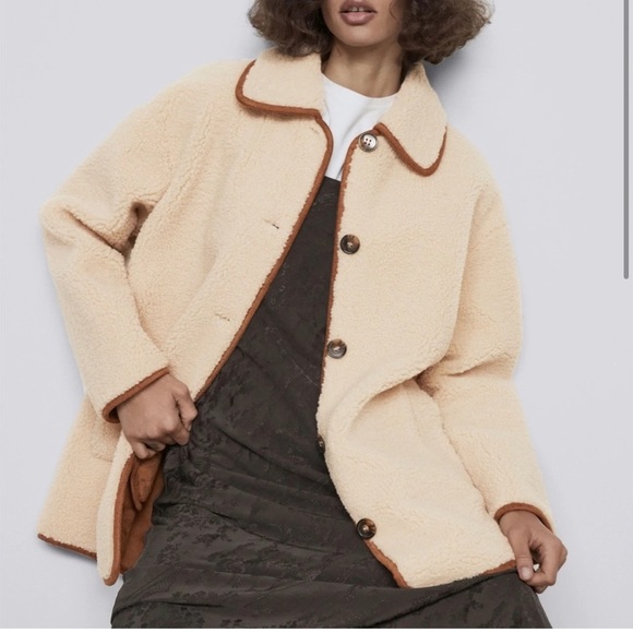 Zara teddy Sherpa coat. - Picture 2 of 8